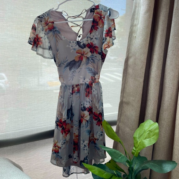 Cute Lulus dress size small - Picture 1 of 5
